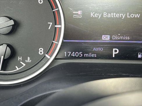 Used 2023 Nissan Rogue SV w/ SV Premium B Package image 27