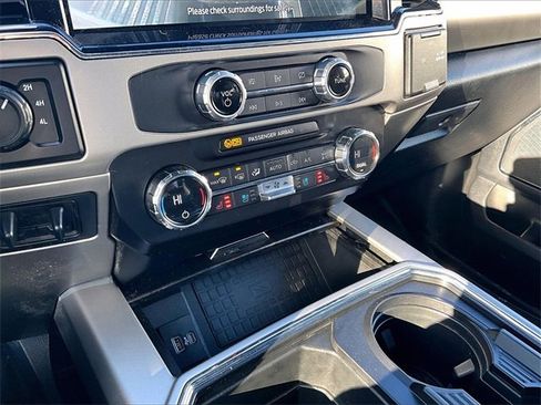 Used 2022 Ford F250 Lariat w/ Tremor Off-Road Package image 27