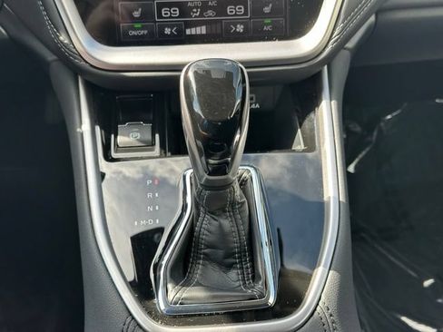 Certified 2025 Subaru Outback Limited AWD/4WD image 21