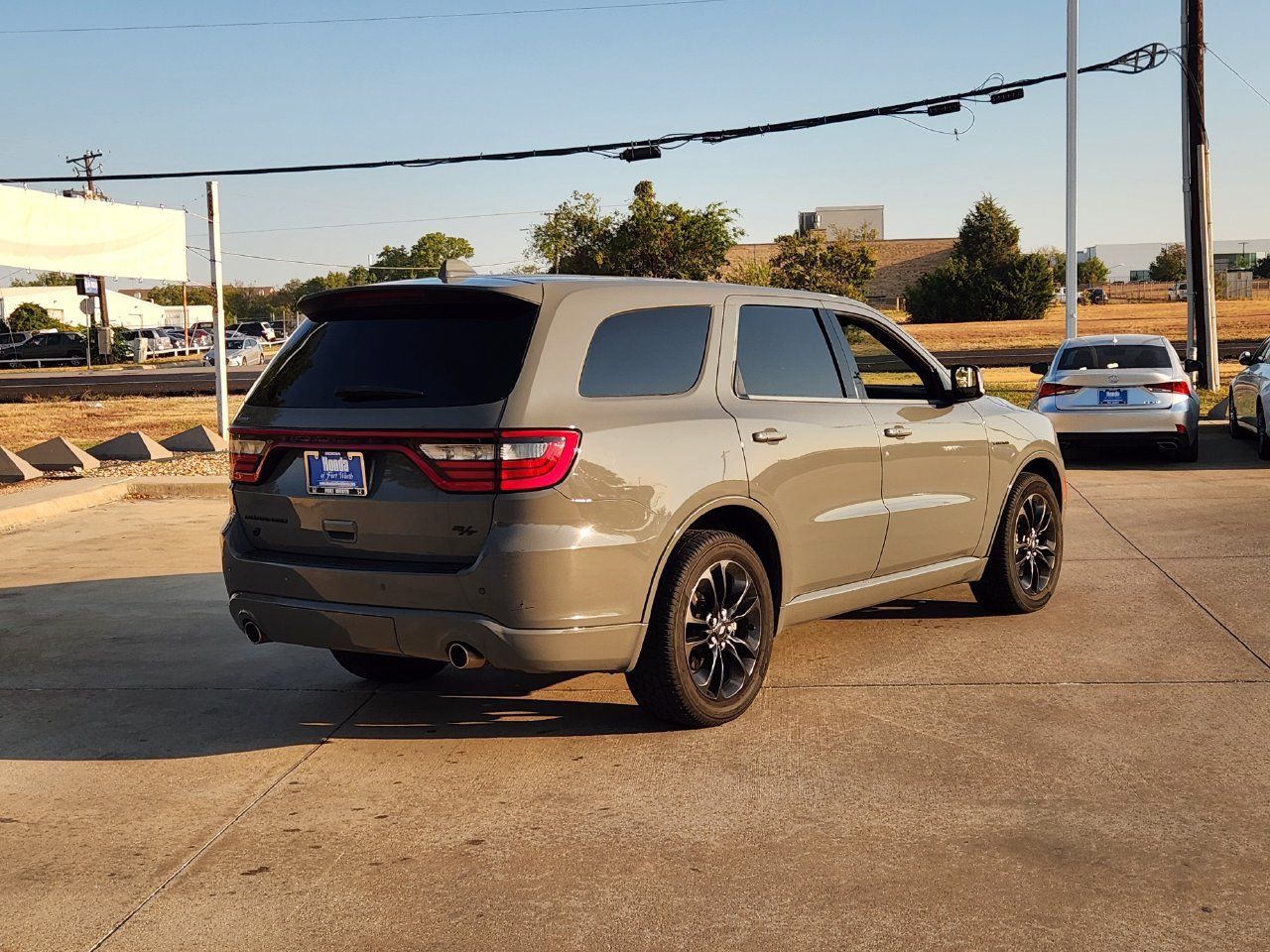 Used 2021 Dodge Durango R/T w/ Blacktop Package AWD/4WD image 7