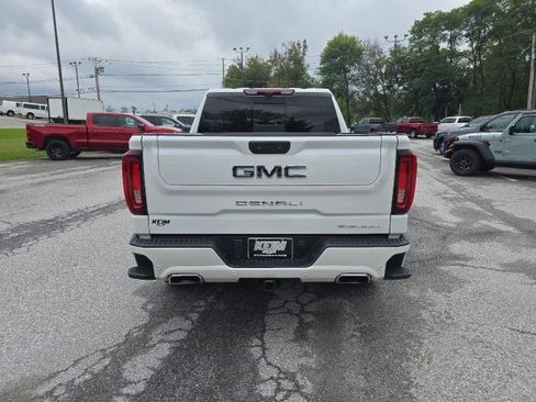 Used 2022 GMC Sierra 1500 Denali Ultimate image 11