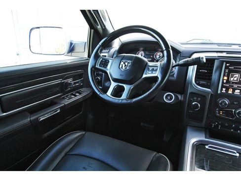 Used 2016 RAM 2500 Limited image 8