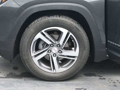 Used 2018 GMC Terrain SLT w/ Preferred Package image 30