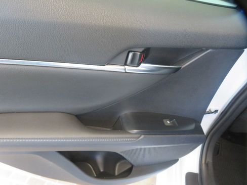 Used 2019 Toyota Camry XSE w/ Driver Assist Package FWD image 18