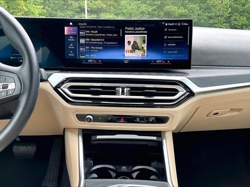 Certified 2023 BMW i4 eDrive35 w/ Premium Package RWD image 35