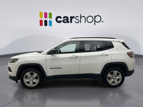 Used 2022 Jeep Compass Latitude w/ Convenience Group image 2