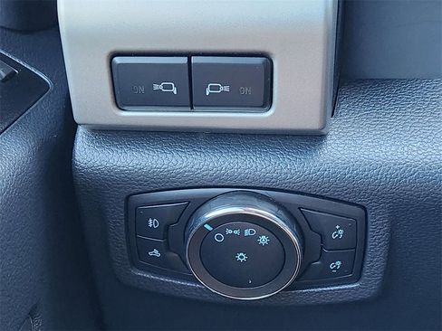 Used 2022 Ford F350 Lariat w/ Lariat Ultimate Package image 24