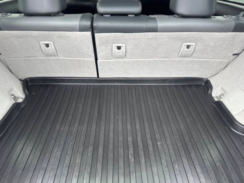 Used 2014 Toyota Prius Prime Advanced FWD image 33