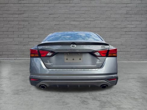 Certified 2021 Nissan Altima 2.0 SR FWD image 3