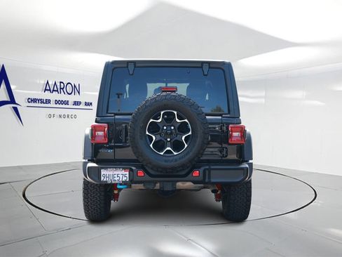 Used 2022 Jeep Wrangler Unlimited Rubicon 4xe w/ Cold Weather Group AWD/4WD image 3