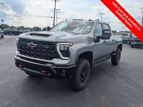 New 2026 Chevrolet Silverado 2500 ZR2 AWD/4WD image 3