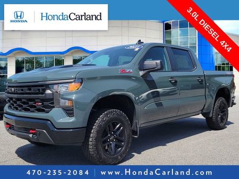 Used 2025 Chevrolet Silverado 1500 Custom Trail Boss AWD/4WD image 1