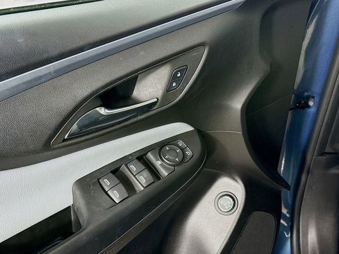 Used 2025 Buick Envista Preferred w/ Convenience I Package FWD image 20