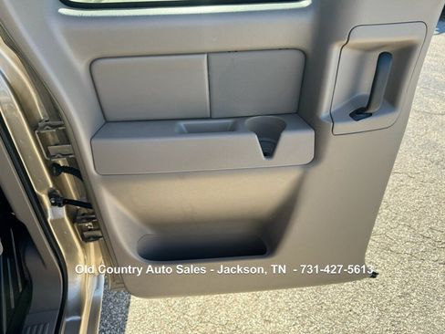 Used 2005 Chevrolet Silverado 1500 LS w/ Light Duty Power Package image 40