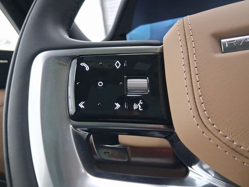 New 2026 Land Rover Range Rover SE image 15