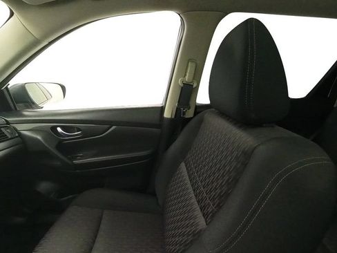 Certified 2020 Nissan Rogue SV w/ Sun & Sound Touring Package AWD/4WD image 39