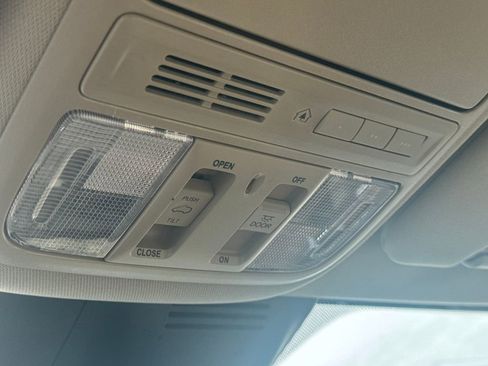 Used 2022 Honda CR-V EX-L image 30