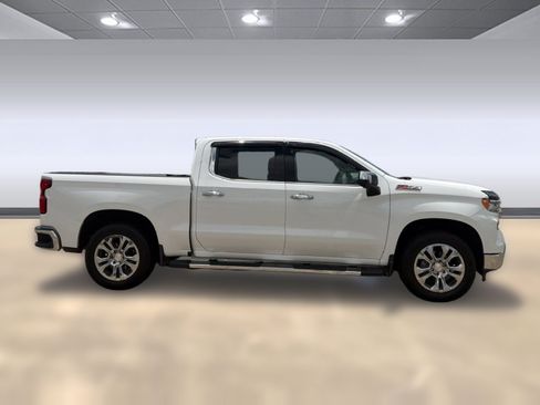 Used 2025 Chevrolet Silverado 1500 LTZ AWD/4WD image 8