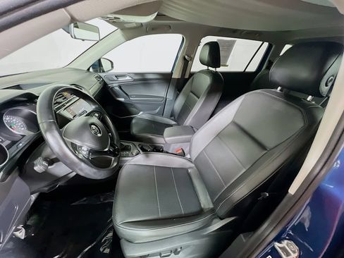 Used 2019 Volkswagen Tiguan SEL R-Line AWD/4WD image 18