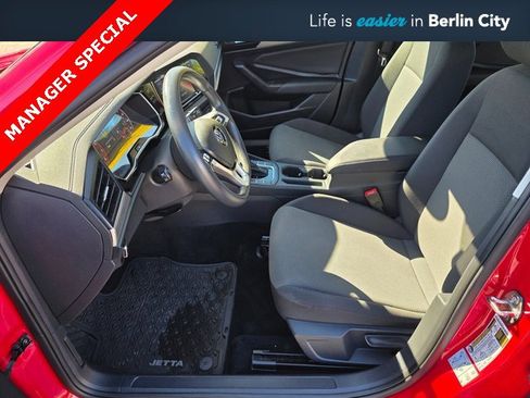 Used 2021 Volkswagen Jetta S image 15