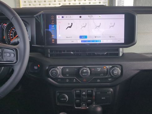 New 2026 Jeep Gladiator Sport image 20