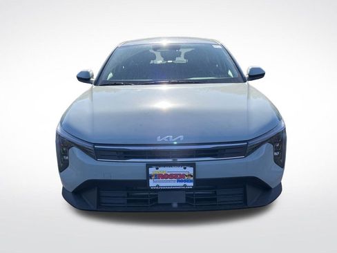 New 2026 Kia K4 LXS image 8