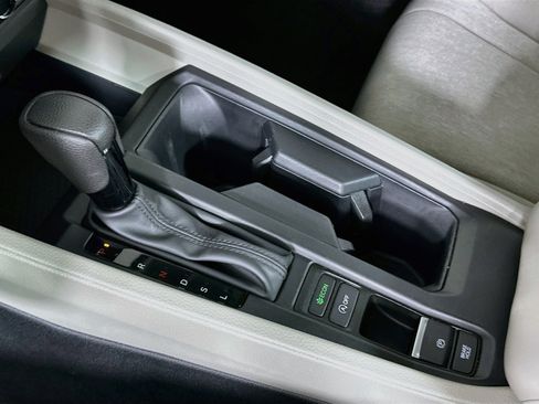 Used 2025 Honda Accord LX image 22
