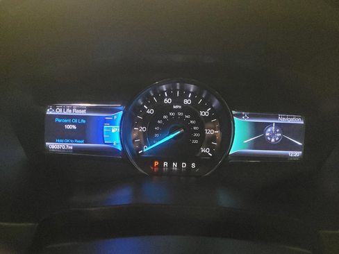 Used 2017 Ford Explorer Sport w/ Equipment Group 401A AWD/4WD image 23