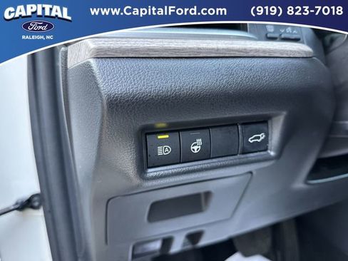 Used 2024 Toyota Grand Highlander AWD image 21