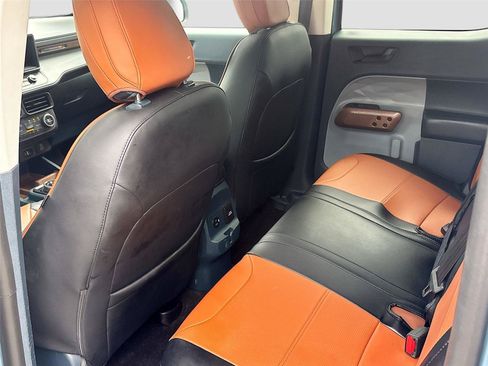 Used 2022 Ford Maverick Lariat w/ Lariat Luxury Package FWD image 14