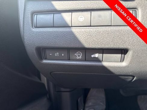 Certified 2023 Nissan Rogue SV w/ SV Premium B Package AWD/4WD image 12