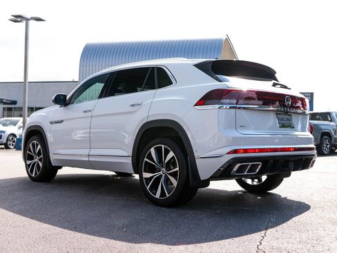 Used 2026 Volkswagen Atlas Cross Sport SEL Premium R-Line AWD/4WD image 9