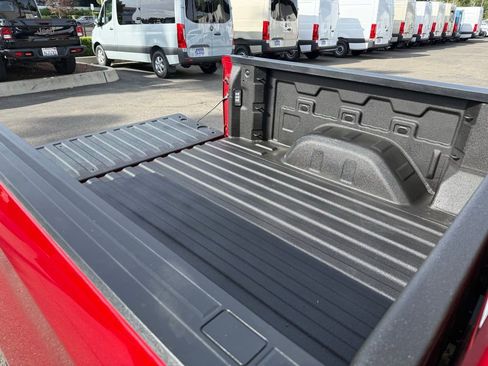 Used 2022 Chevrolet Silverado 1500 RST image 19