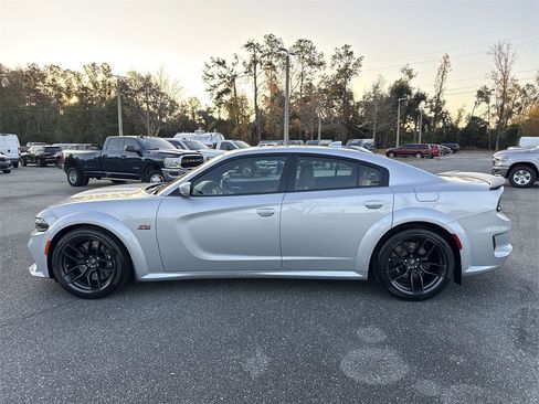 Used 2022 Dodge Charger Scat Pack image 8