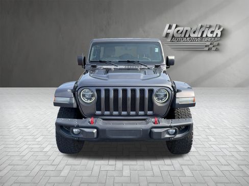 Used 2019 Jeep Wrangler Unlimited Rubicon w/ Dual Top Group AWD/4WD image 3