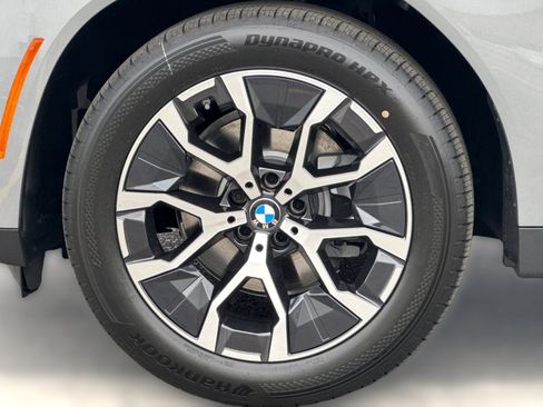 Used 2026 BMW X3 xDrive30i w/ Premium Package AWD/4WD image 13