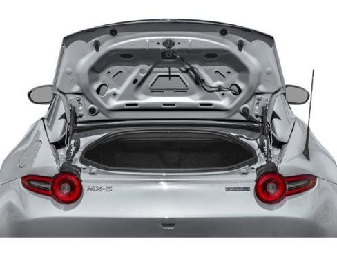 New 2025 MAZDA MX-5 Miata RF Club image 16