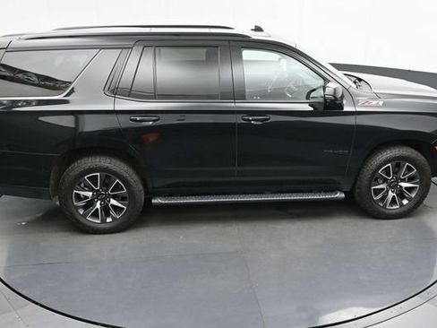 Used 2021 Chevrolet Tahoe Z71 w/ Luxury Package AWD/4WD image 45