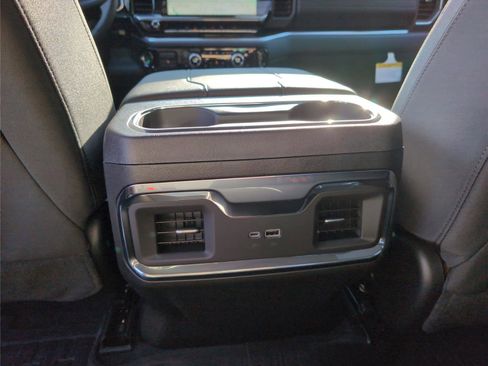 New 2026 GMC Sierra 1500 Elevation image 27