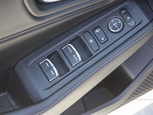 Certified 2025 Honda Accord Sport image 21