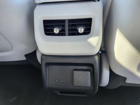 Used 2025 Cadillac Optiq Sport 1 image 15