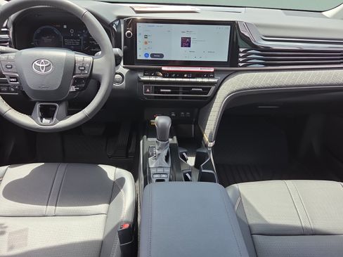 Certified 2026 Toyota Camry XLE FWD image 24