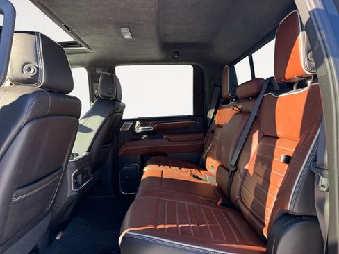 Certified 2024 GMC Sierra 2500 Denali Ultimate image 13