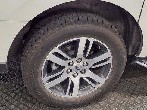 Used 2023 Ford Expedition Max XLT AWD/4WD image 15