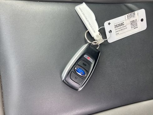 Used 2023 Subaru Outback Onyx Edition XT AWD/4WD image 32