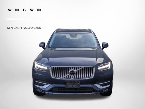 Certified 2023 Volvo XC90 B5 Plus w/ Protection Package Premier image 9