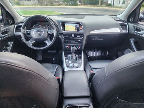 Used 2017 Audi Q5 2.0T Premium Plus w/ Technology Package AWD/4WD image 31