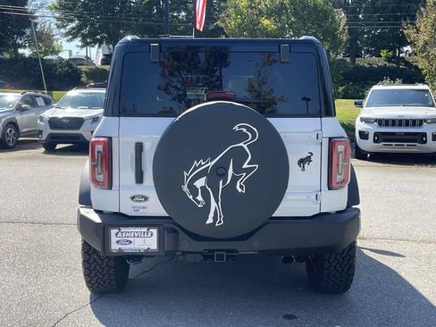 Used 2025 Ford Bronco Outer Banks AWD/4WD image 4