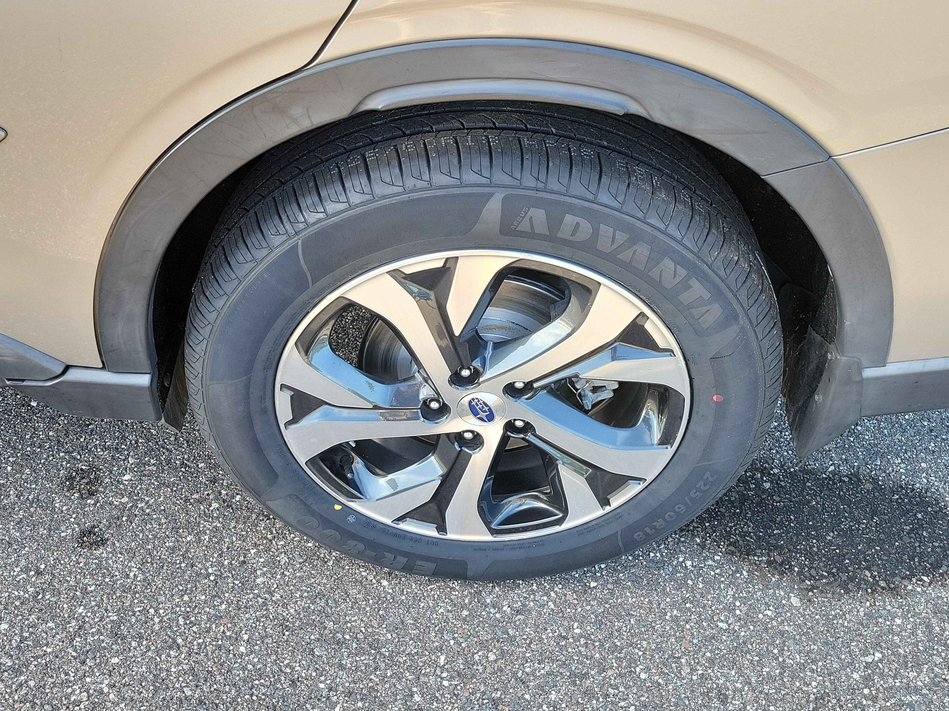 Used 2020 Subaru Outback Limited w/ Popular Package #2 AWD/4WD image 35