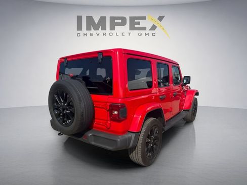 Used 2021 Jeep Wrangler Unlimited Sahara w/ Cold Weather Group AWD/4WD image 4